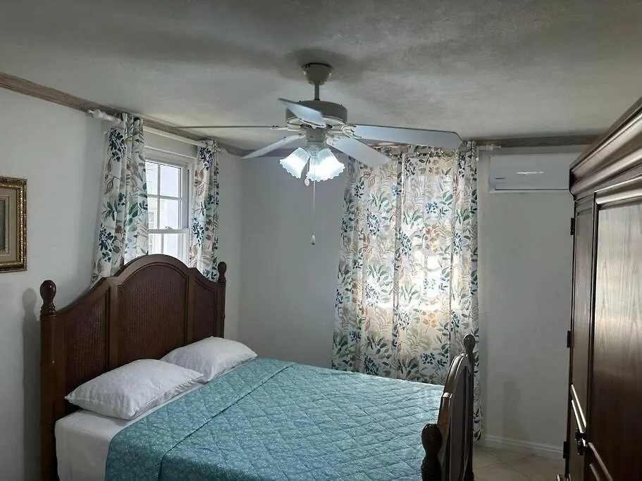 Beach Life Villa Bridgetown 0*,